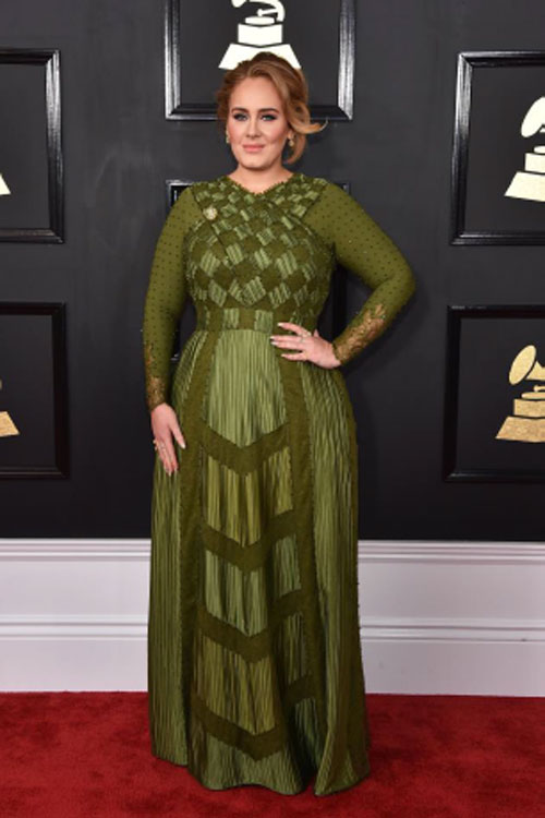 Adele arrives at the Grammys (photo c/o AFP)